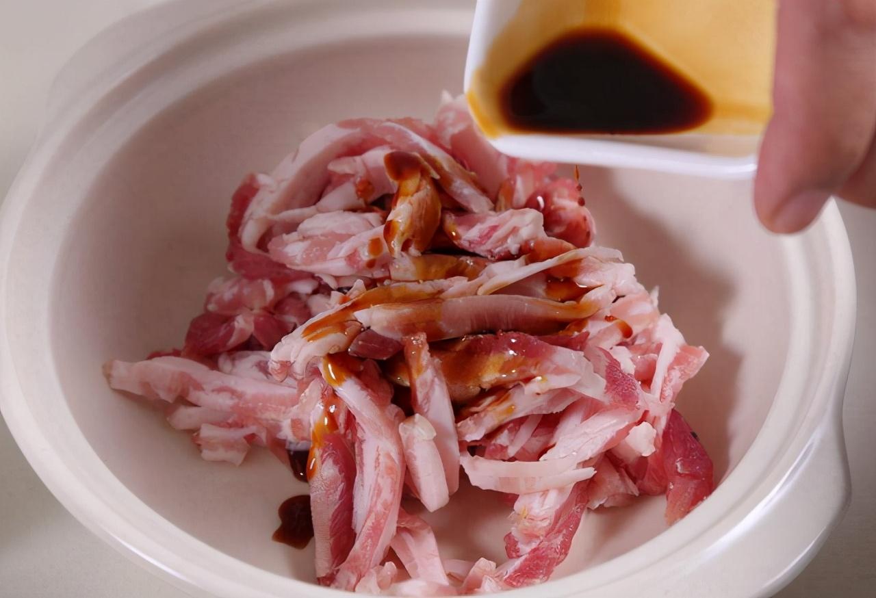 不论炒什么肉,牢记这4个技巧,肉又香又嫩,吃着真过瘾