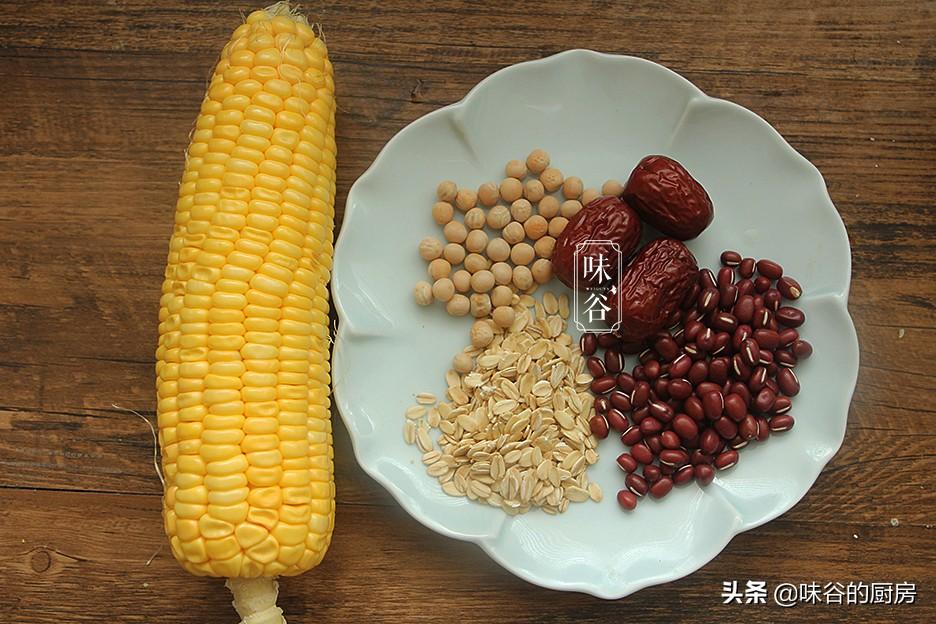 早餐,多给家人做这10款豆浆,香浓营养,好喝易吸收,全家都爱