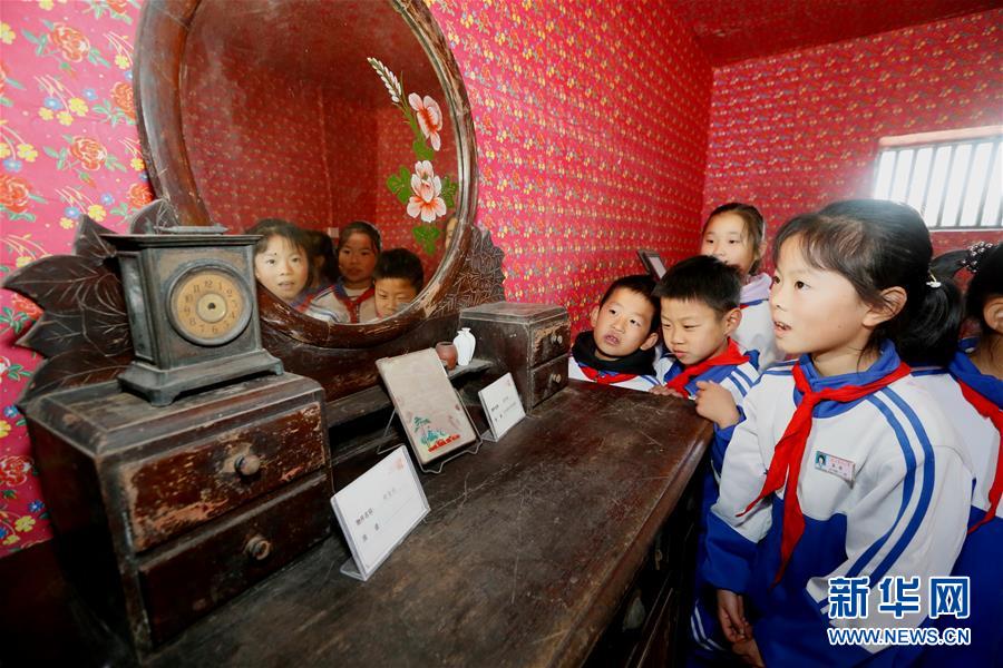 #(社会)(4)走进“村史馆” 感受家乡发展变迁