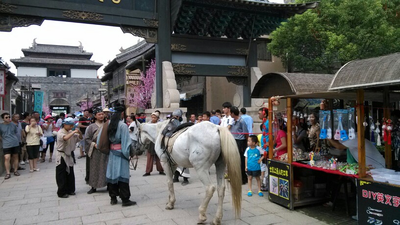 中国十大影视基地,您最想去的是哪一个呢?评论留言