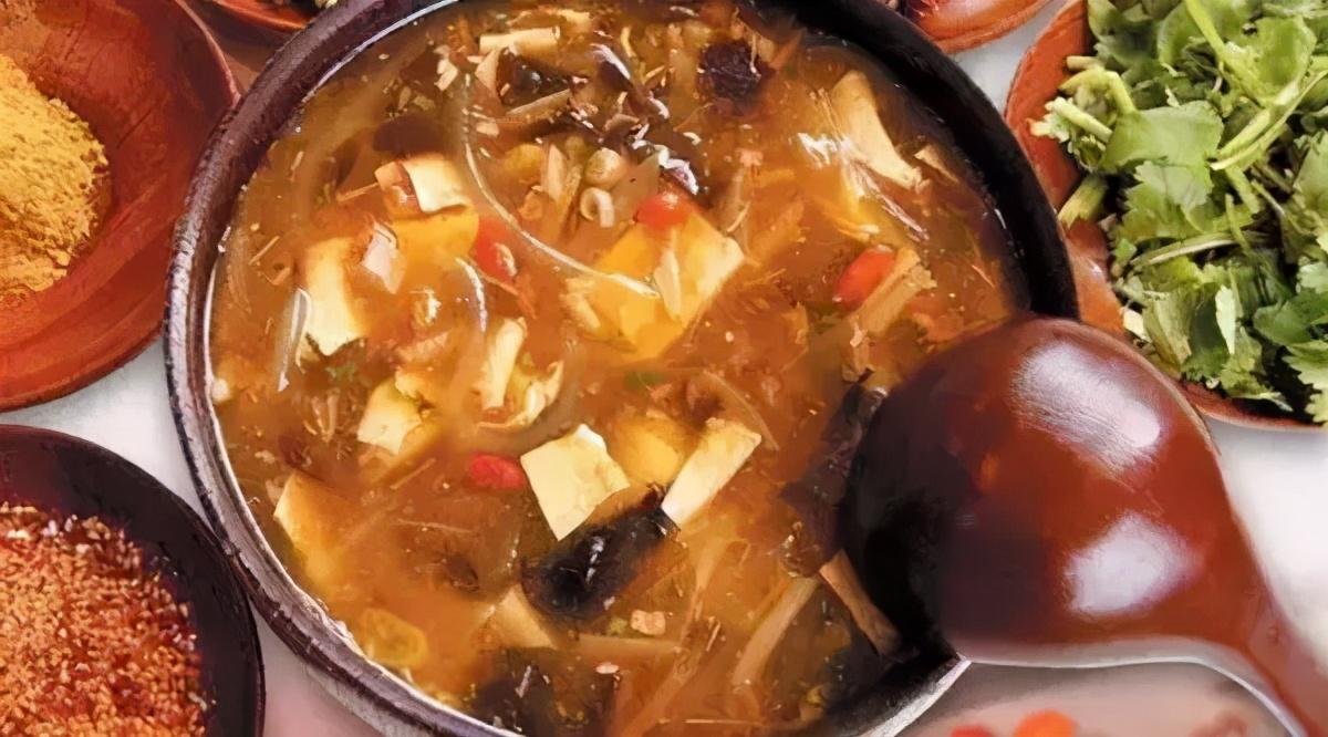 到开封这座历史悠久的古城旅游,这12道传统美食不容错过