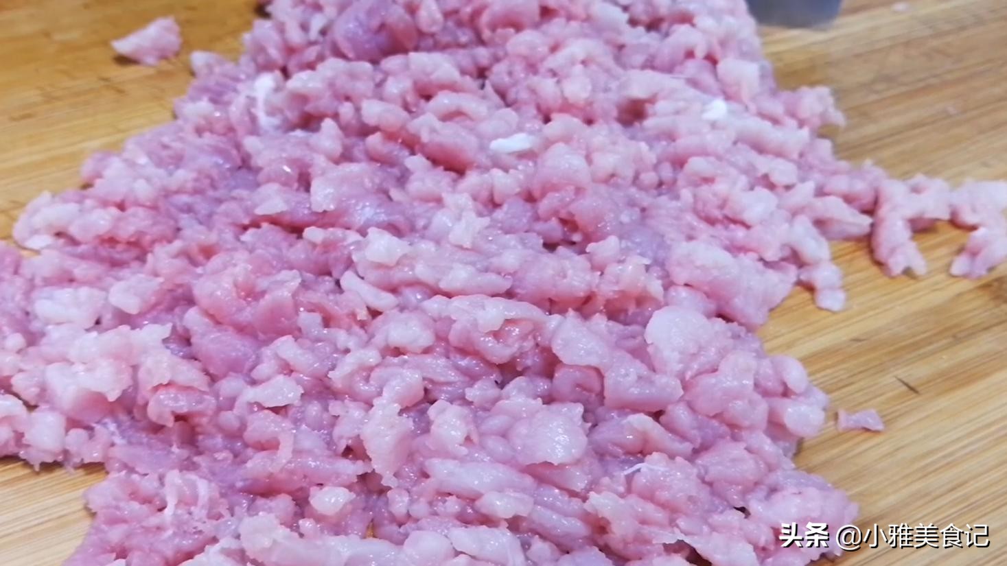 剁肉不用费力剁,教你小窍门,2分钟全剁好,比机器快还干净
