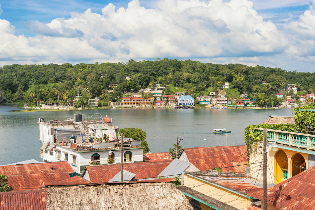 印度尼西亚旅游必去的10大最佳旅游景点,你去对了吗?