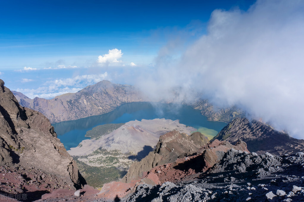 印度尼西亚旅游必去的10大最佳旅游景点,你去对了吗?