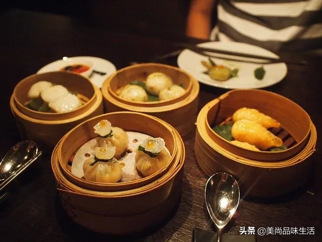 在广州喝早茶,必点的八道茶点,每一道都让人怀念
