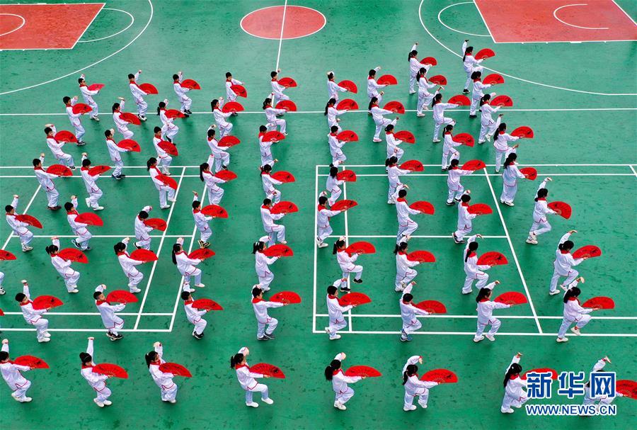 #(教育)(3)四川华蓥:武术教育进校园