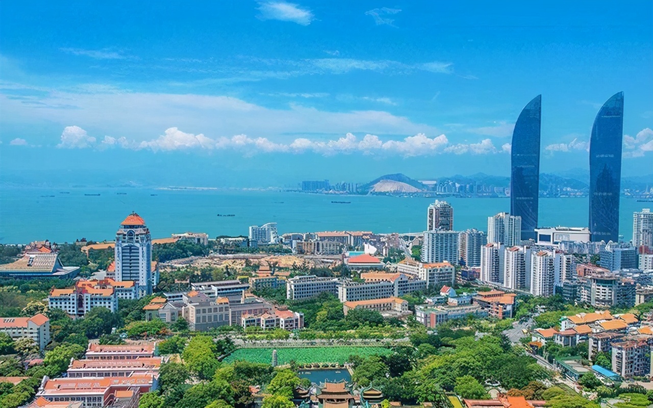 元旦没钱旅游？给你推荐5个适合穷游的地方，月薪3000就能去
