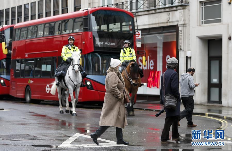 (国际疫情)(2)英国出现变异新冠病毒 部分地区调升防控级别