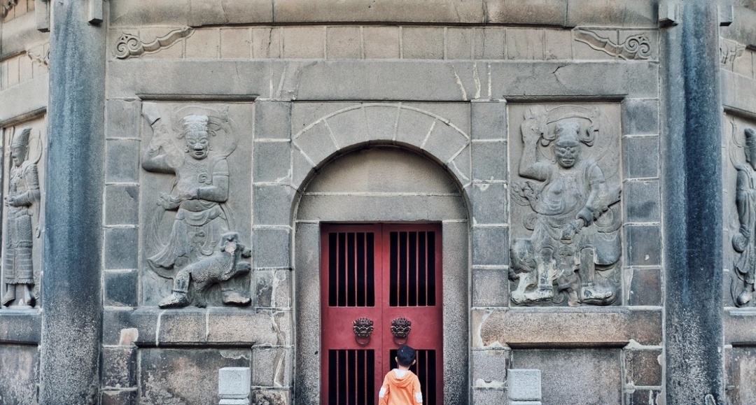 中国唯一的“佛国”,自古便是福建文化名城,这3大寺庙香火最旺