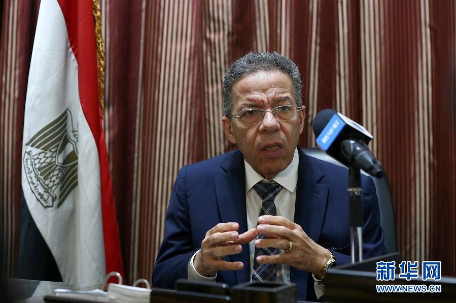 12月28日，在埃及开罗，埃及医生联合会秘书长乌萨马·阿卜杜勒-哈伊接受新华社记者采访。新华社发（穆罕默德·阿萨德 摄）