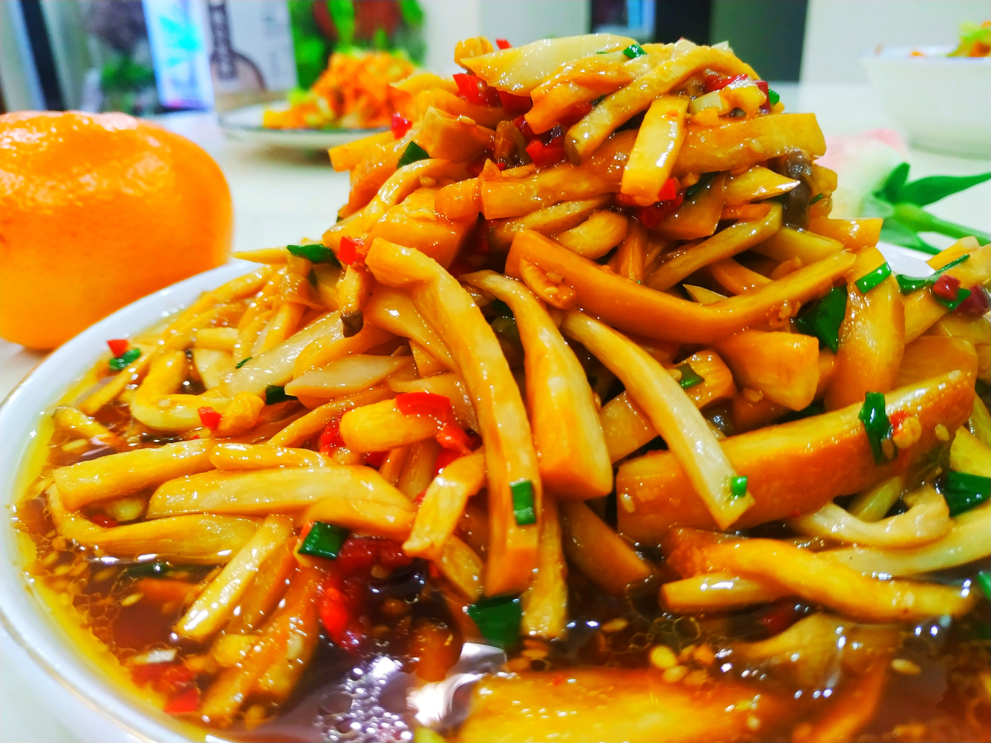 元旦家宴,素菜首选这4道,清爽解腻寓意好,比大鱼大肉受欢迎