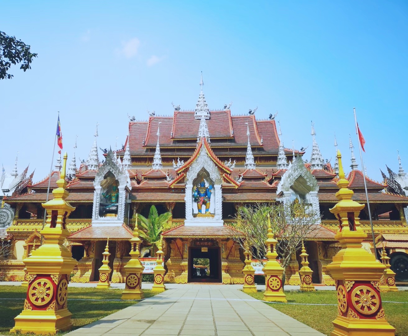 盘点国内最适合冬季旅游的7座城市,温暖而舒适,你会选择哪一座