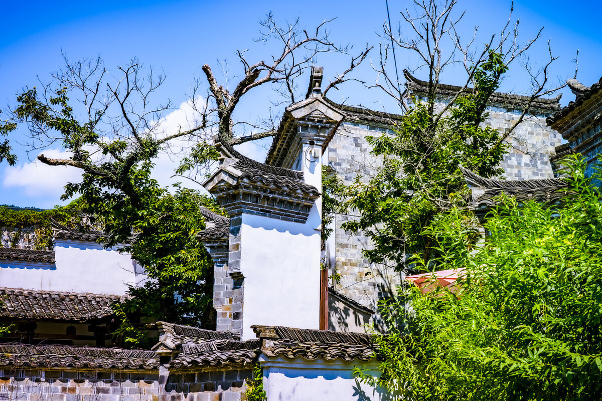 去这8个避世的古村走走,认真住上7天,闻闻时间的味道