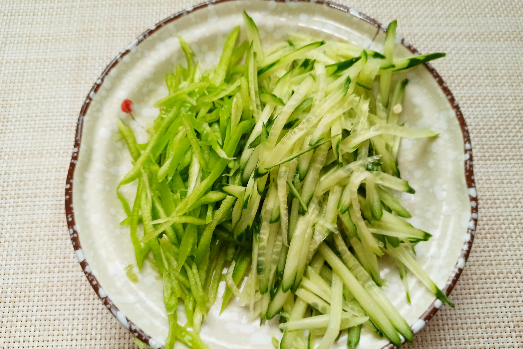6道好吃的凉拌菜做法,清凉爽口,开胃解油腻,学会做给家人们吃