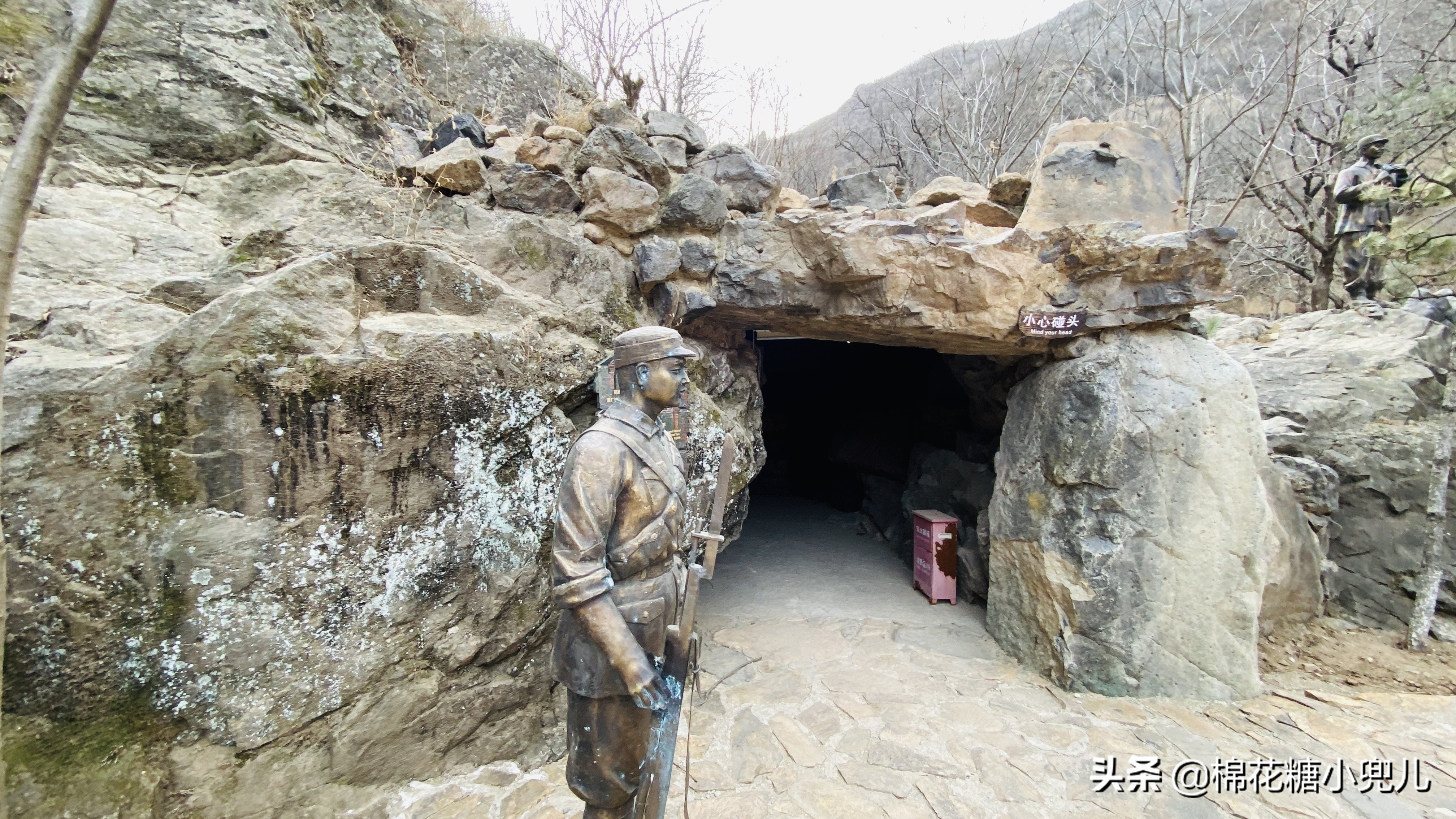 北京郊区冬季旅行必去的冰瀑布群，距离近无需徒步1小时就能到达