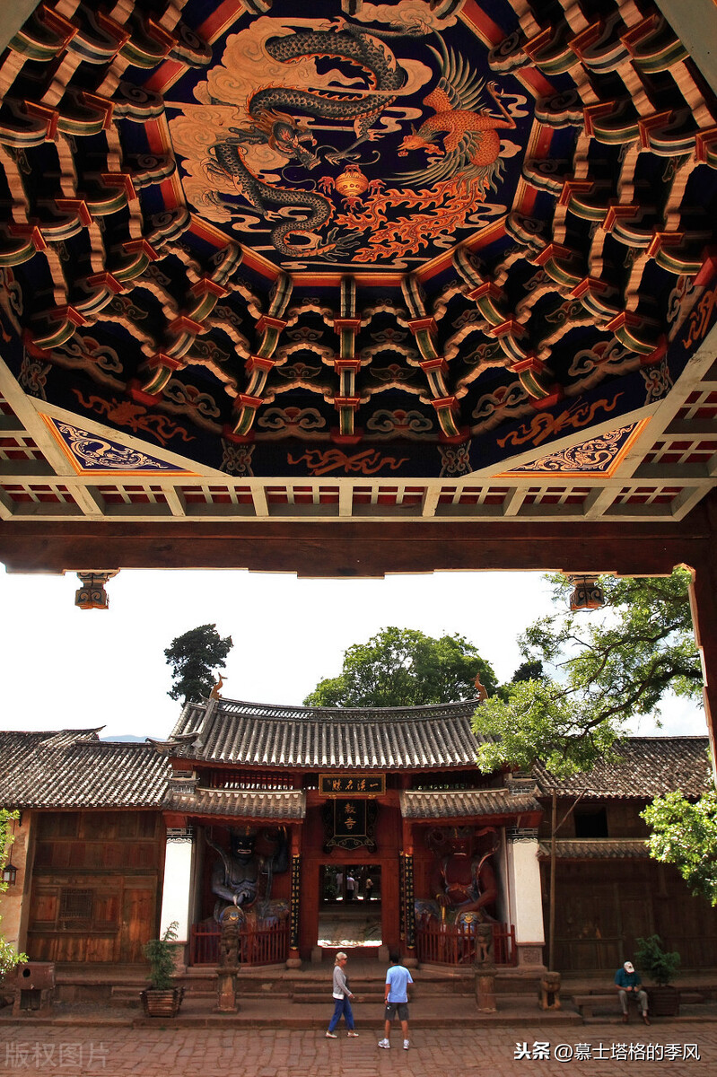 游云南,这5个古镇别错过,最短的历史也有700年