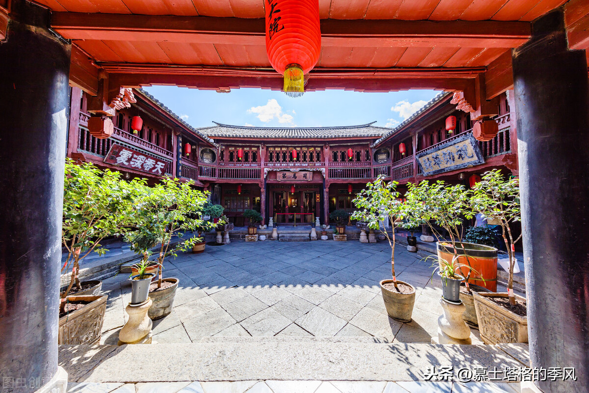 游云南,这5个古镇别错过,最短的历史也有700年