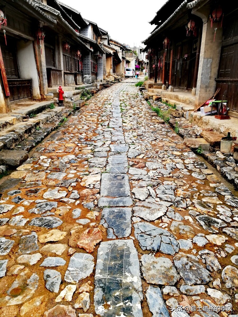 游云南,这5个古镇别错过,最短的历史也有700年