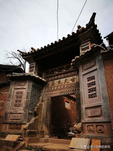 游云南,这5个古镇别错过,最短的历史也有700年