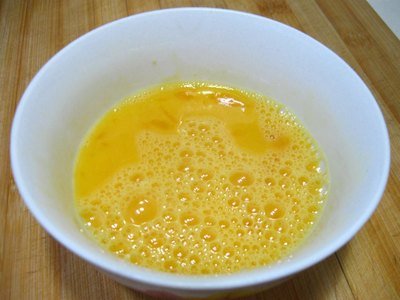 蒸鸡蛋羹,直接加水都错了,做好这“5步”,蛋羹比水豆腐还嫩