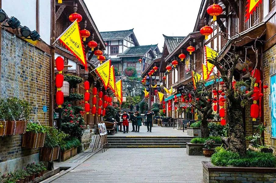 这8个年味浓厚的古城,处处洋溢着过节的气息,让人欢喜
