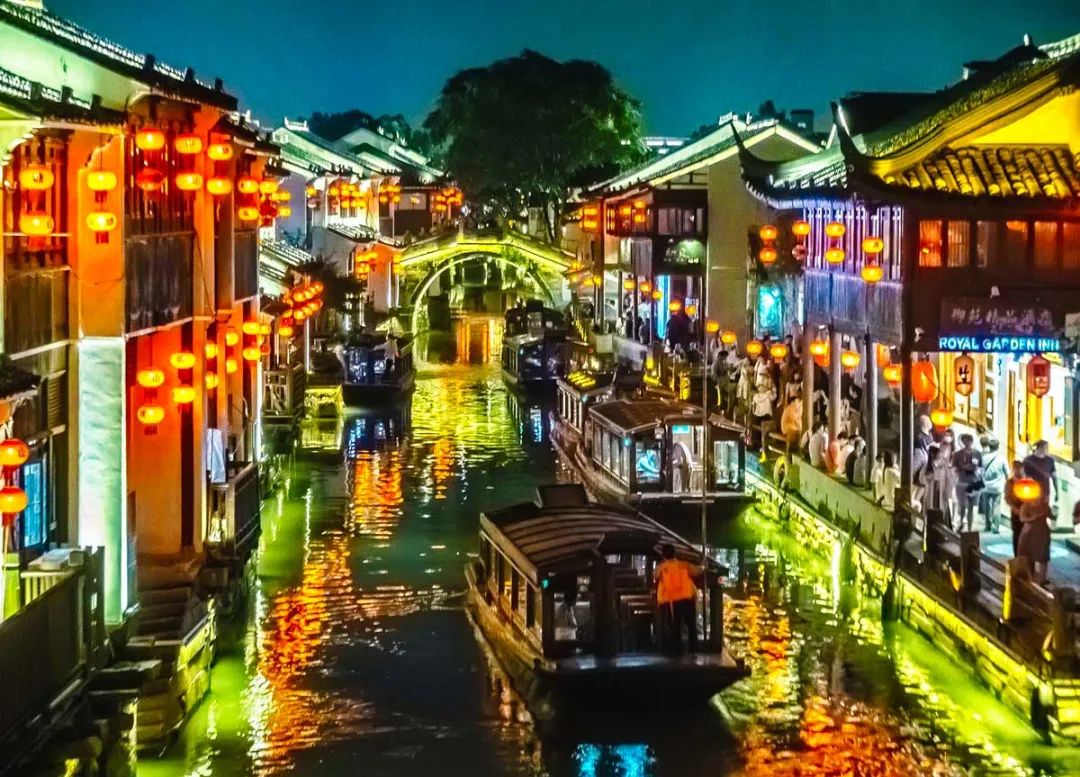 这8个年味浓厚的古城,处处洋溢着过节的气息,让人欢喜