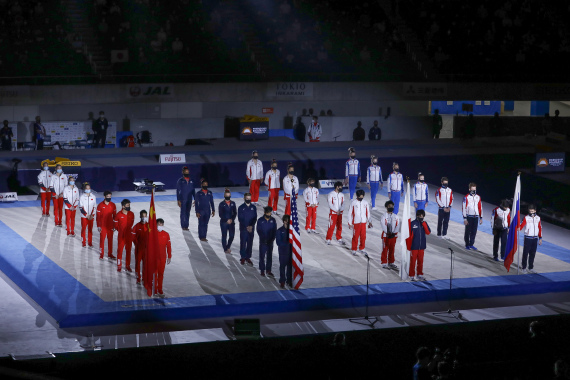 2020年11月8日，在日本东京代代木体育馆拍摄的东京四国体操赛开幕式现场。新华社记者 杜潇逸 摄