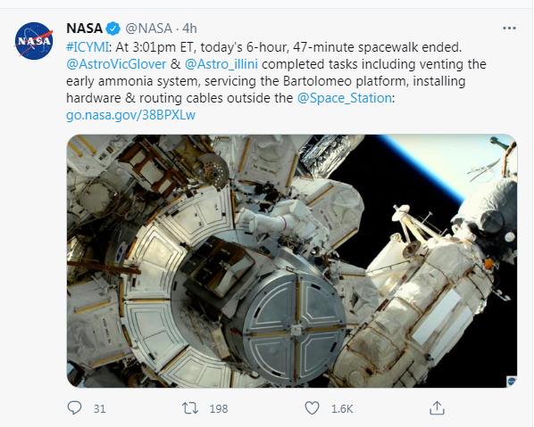国际空间站宇航员进行太空行走。(图片来源:美国宇航局“推特”截图) 点击进入下一页