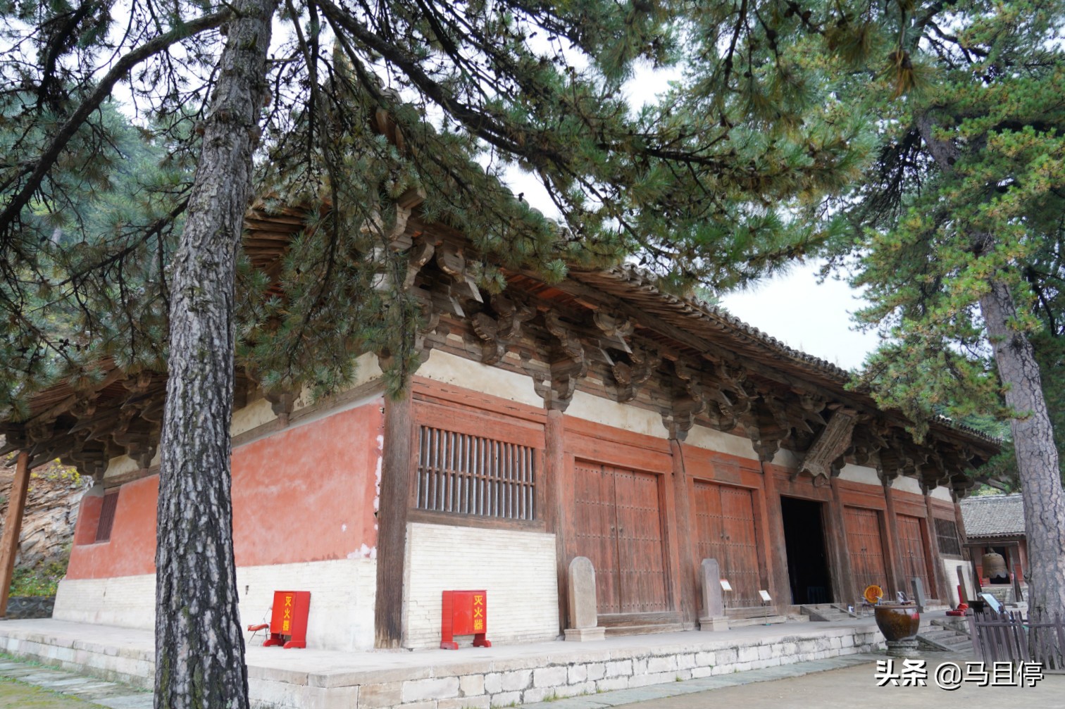 山西有个古寺，游客不多却藏有中国少有的唐代木建筑，关键还免费