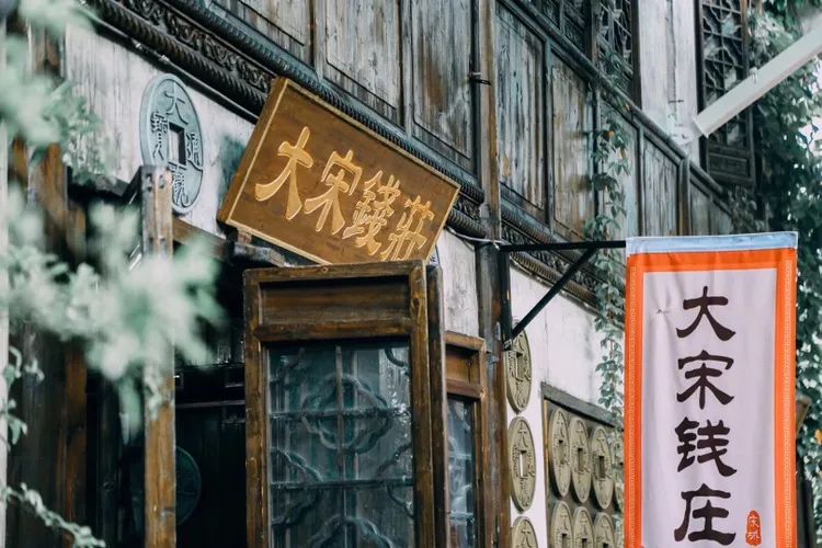 四月旅行地推荐!10个诗情画意目的地,这才是春天该去的地方