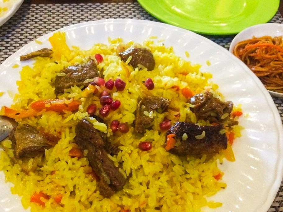 去新疆，得挨个“打卡”吃的12种美食，一个比一个让人流口水