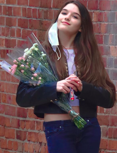 汤姆·克鲁斯入邪教8年未见女儿?萌爆炸的小苏瑞15岁了