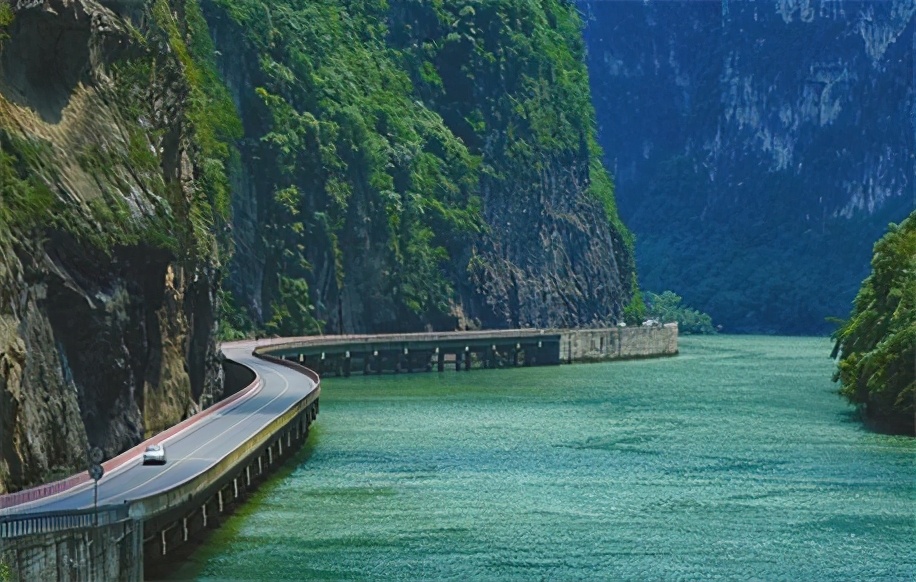 四川必去的景点：被评为“中国十大最美峡谷”，免门票