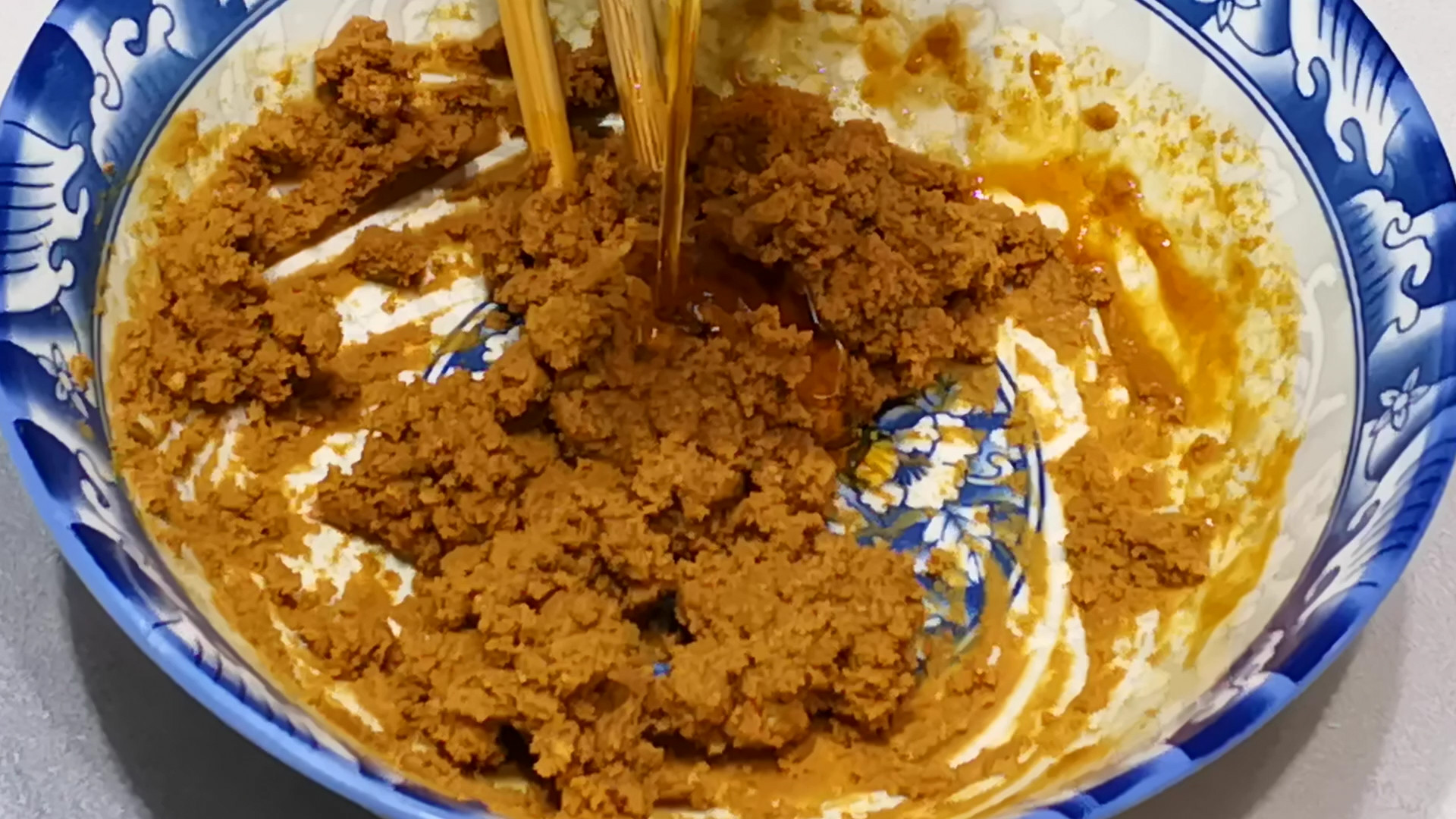 调芝麻酱时,牢记“2味料3窍门”,十几年的配方,口感顺滑又香浓