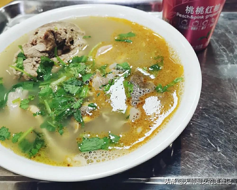 去青海旅游,十大必吃的美食小吃,没吃过的等于白来这里