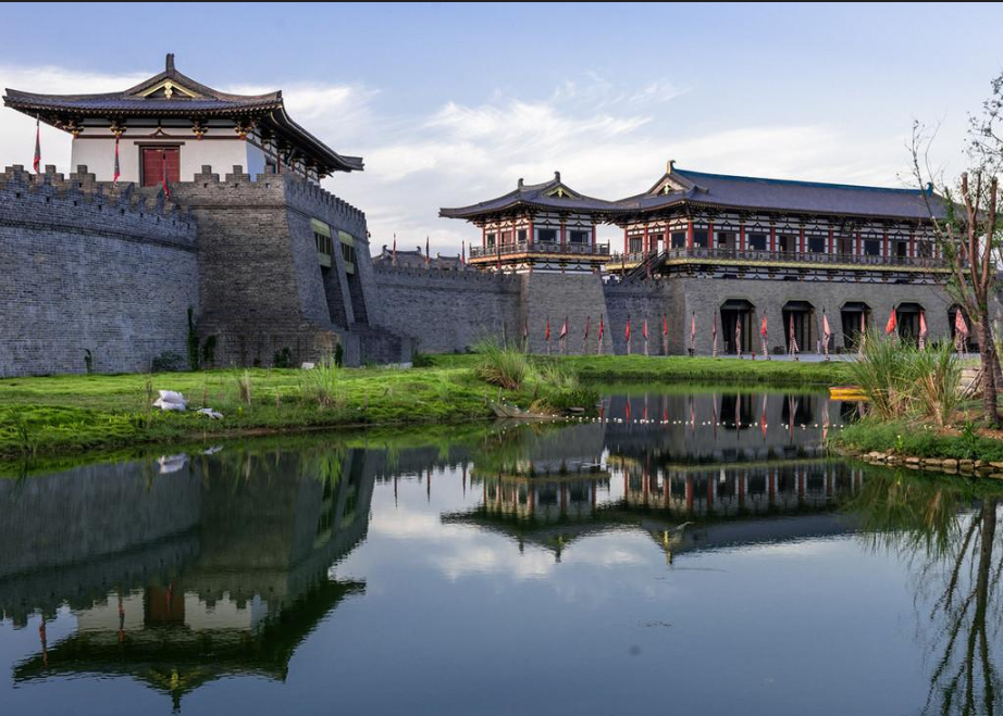 湖北冷门的千年古城,被誉为“华夏第一城池”,风景不输平遥古城