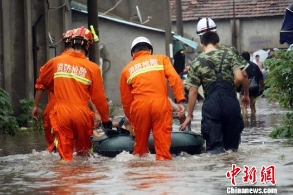 台风天凝聚大爱 民间泉涌最美浙江人