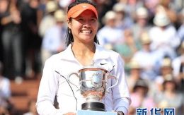 最具商业价值李娜第8</a> <a target=_blank href=http://sports.kaiwind.com/zq/gjzq_1/201407/23/t20140723_1790214.shtml>J罗加盟皇马</a>