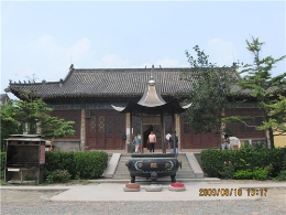 千里之外：金陵与金陵寺之间的亲情