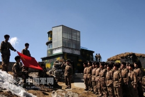 印媒：印军越界拆中国哨所 两军发生对峙
