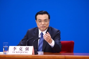 除极少数超大城市 计划全面放开落户限制
