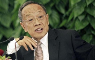 李肇星怒斥达赖政治和尚 因“台独”离席