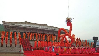 陕西万人公祭轩辕黄帝 习马会写入祭文