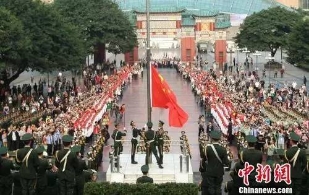 早新闻：印方将越界人员和设备全体撤回