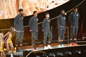MVP大热全明星被大帝这样招募 结局太尴尬