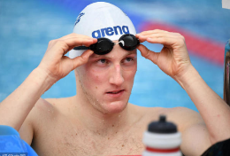 欧洲游泳锦标赛罗曼丘克游出3分45秒18夺冠