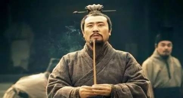 刘备有四个儿子却选择扶不起的阿斗做皇帝