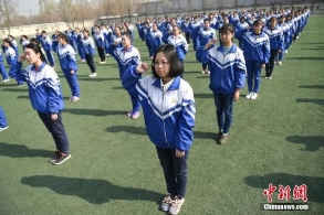 全国人大代表推进立法规范成人仪式的建议