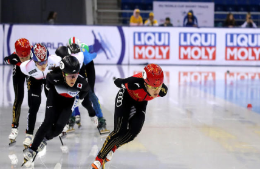 短道世青赛女子1000米中国选手李靳宇夺冠