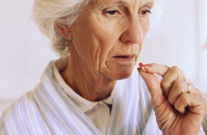 九类常用药物老年人群用药时注意减少用量